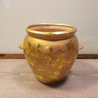 Urtepotte med guld detaljer