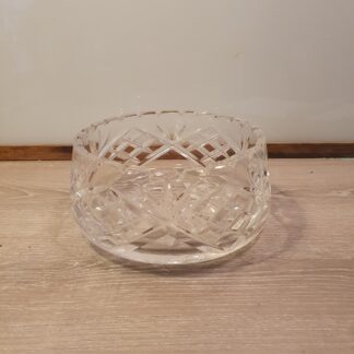 Glasskål med mønster