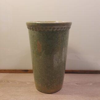B Green vase