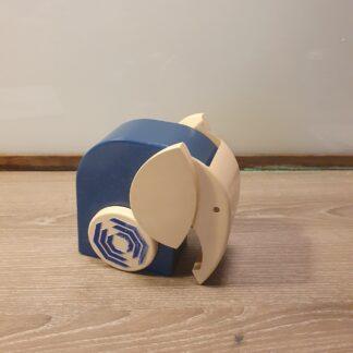 Spare elefant i plastik