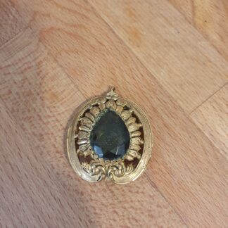 Vintage broche