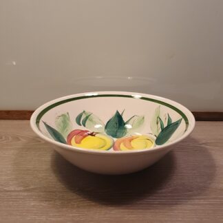 Skål i porcelæn med blomstermotiv