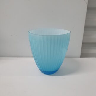 Blå urtepotte i glas