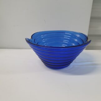 Skål i blåt glas