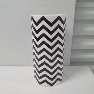 Flerfarvet vase i porcelæn