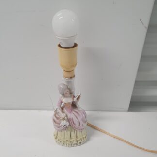 Vintage lampe i porcelæn