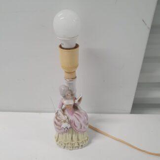 Vintage lampe i porcelæn