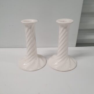 Vintage lysestager i porcelæn