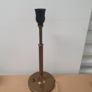 Bordlampe i messing