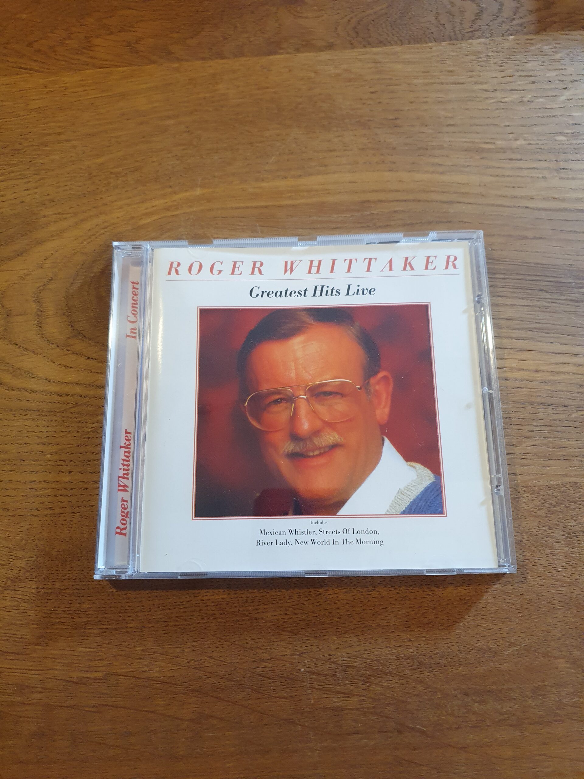 Greatest Hits Live - Roger Whittaker