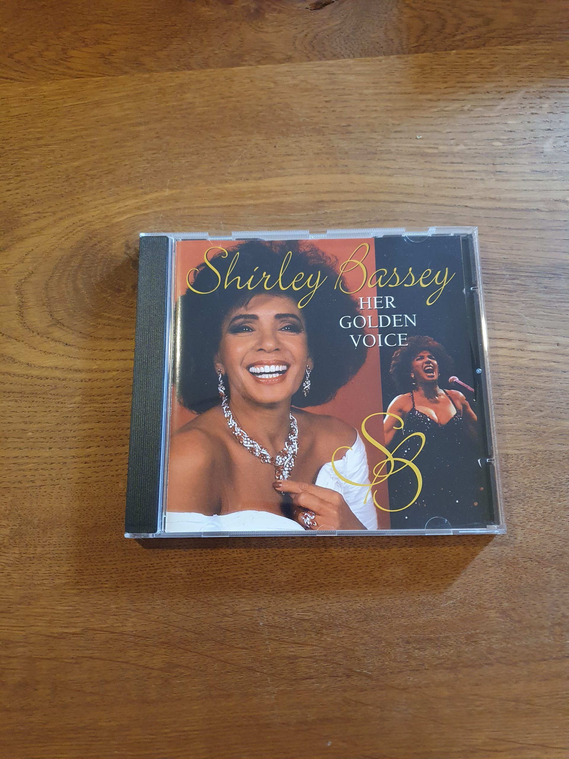 Her Golden Voice - Shirley Bassey