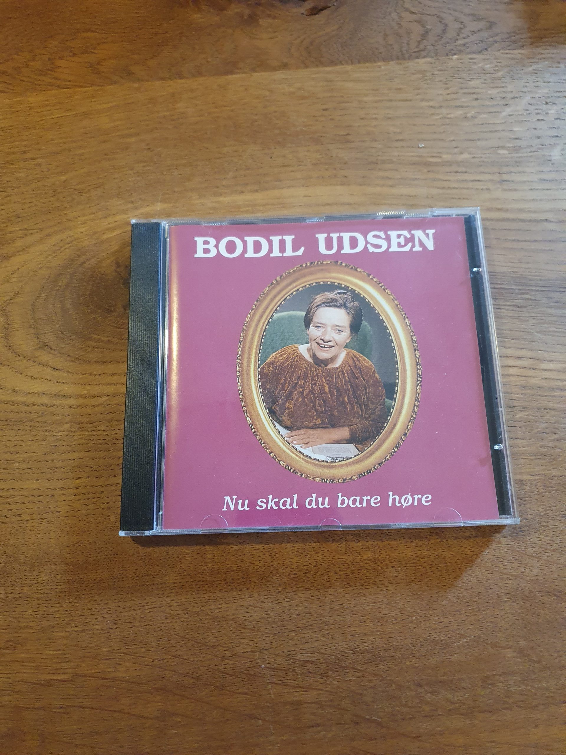 Nu skal du bare høre - Bodil Jensen