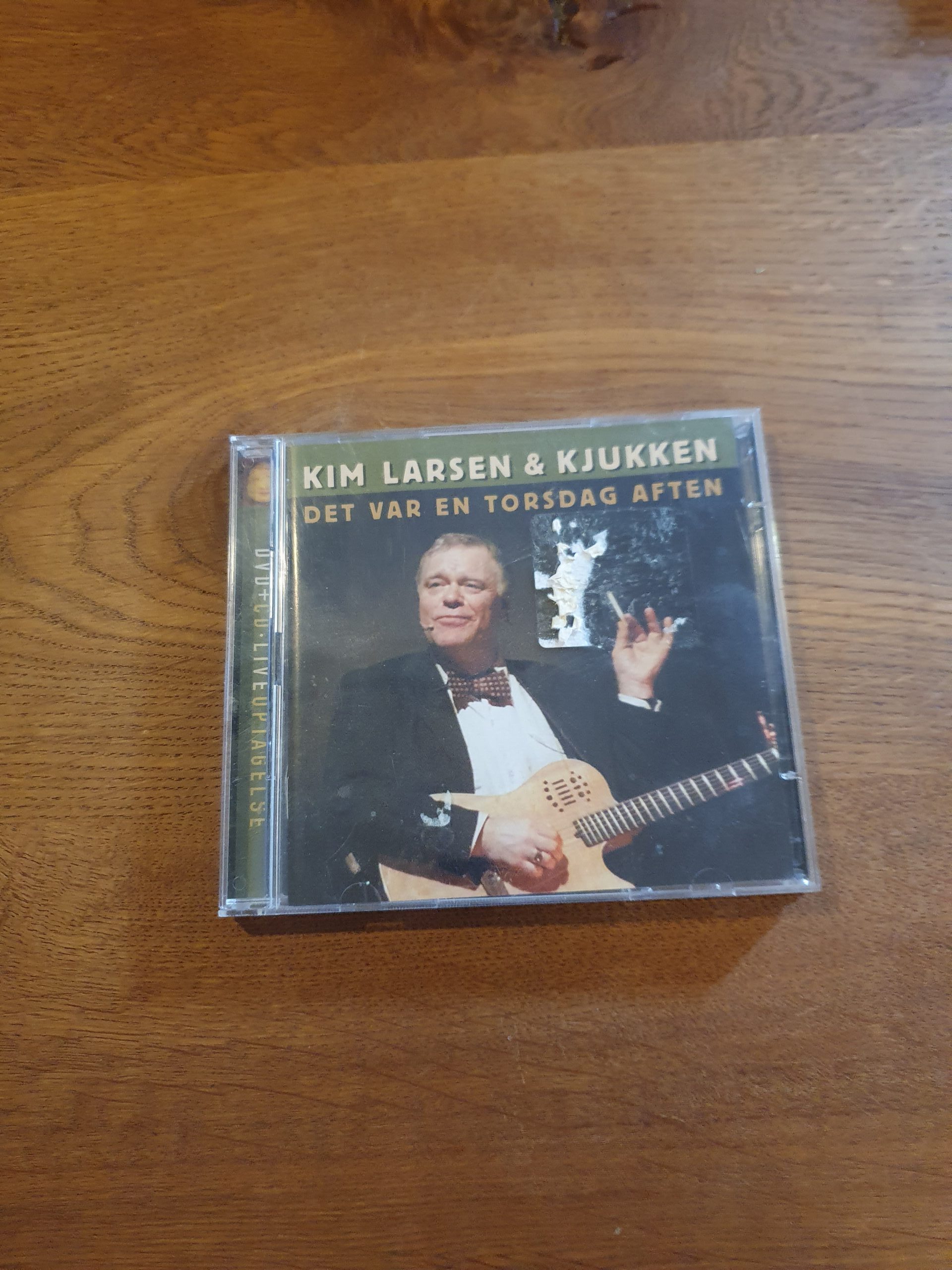 Det var en torsdag aften - Kim Larsen & Kjukken