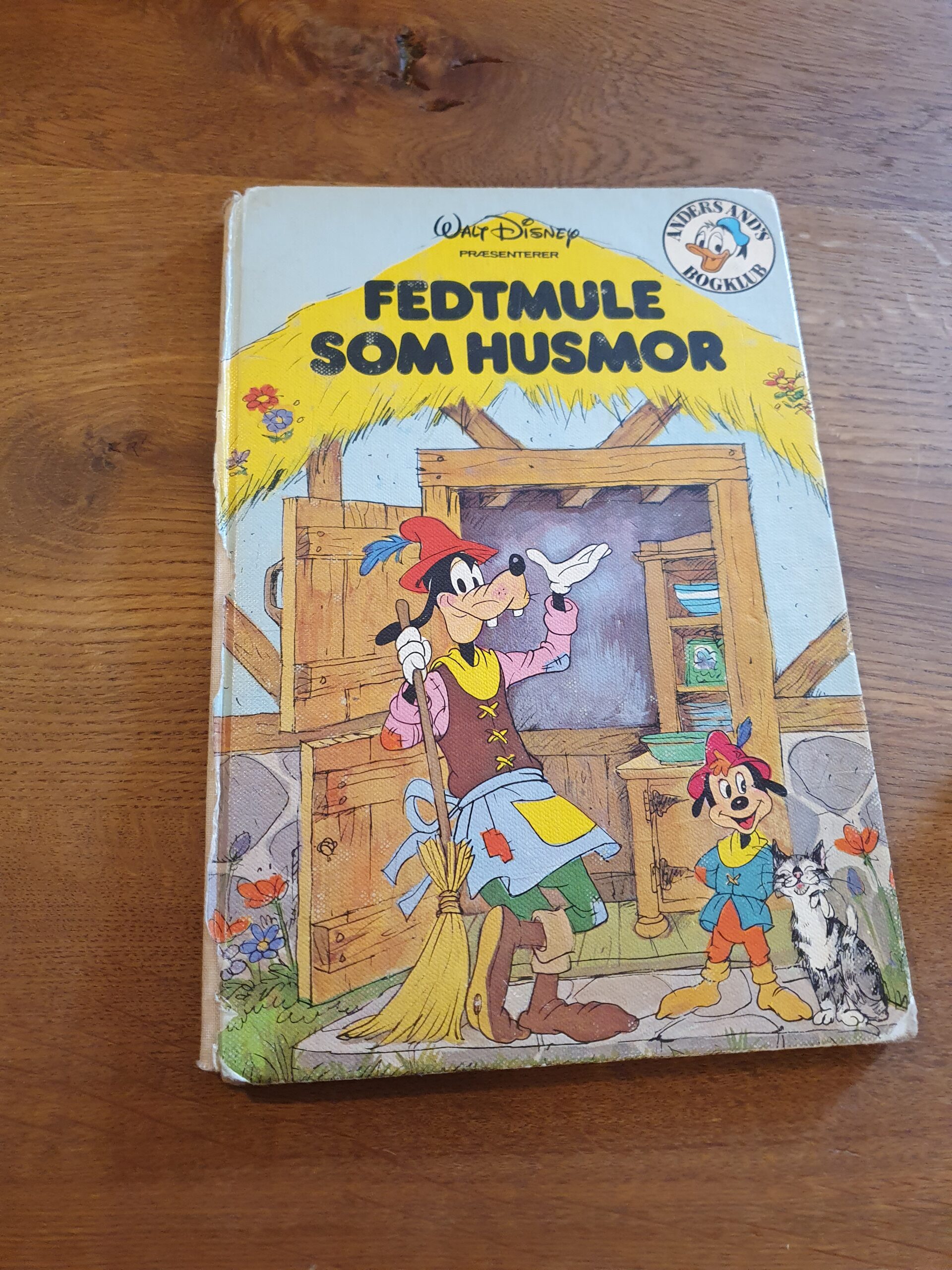 Fedtmule som husmor - Walt Disney