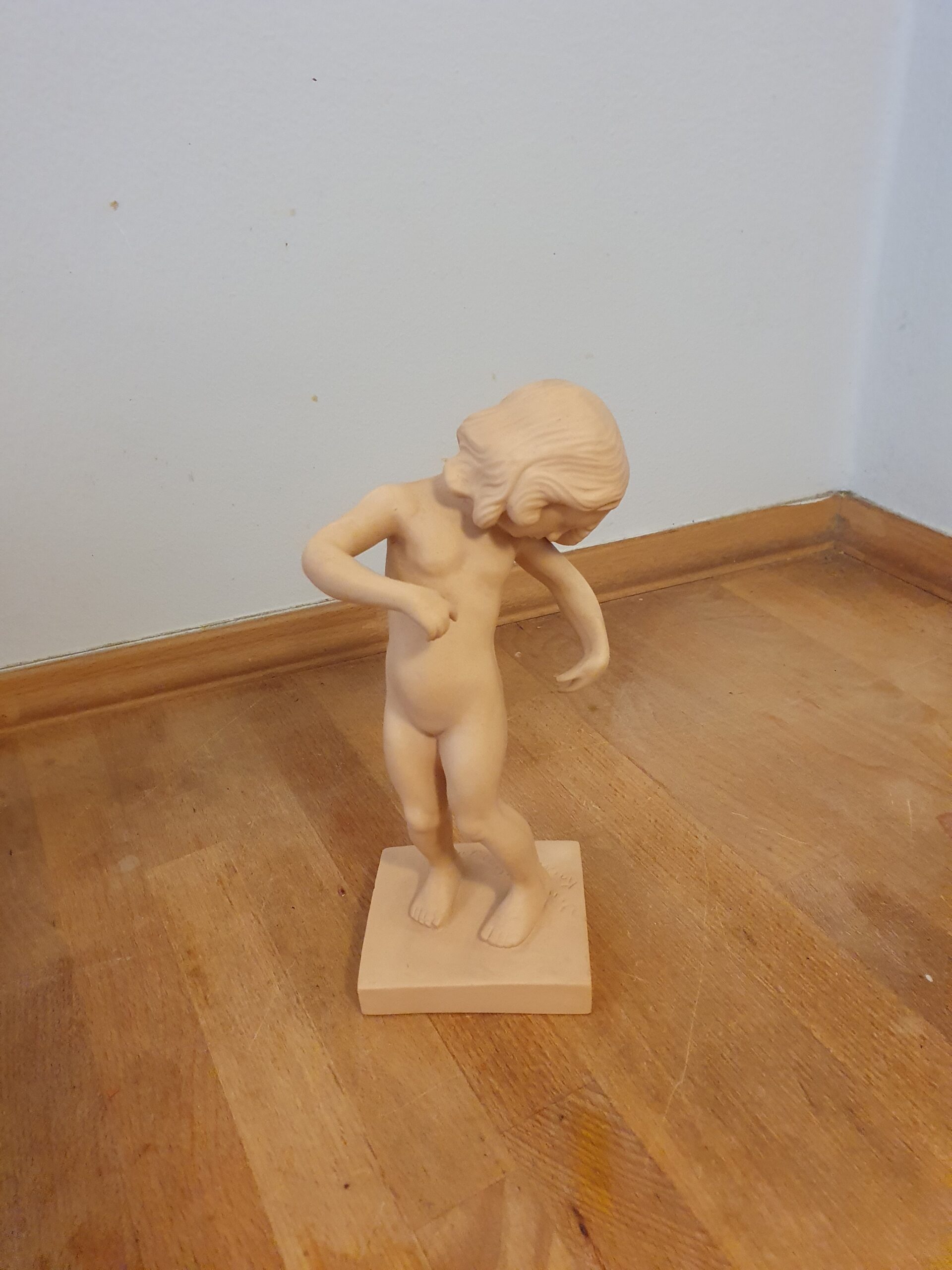 Venus Kalipygos figur - P- Ipsens enke