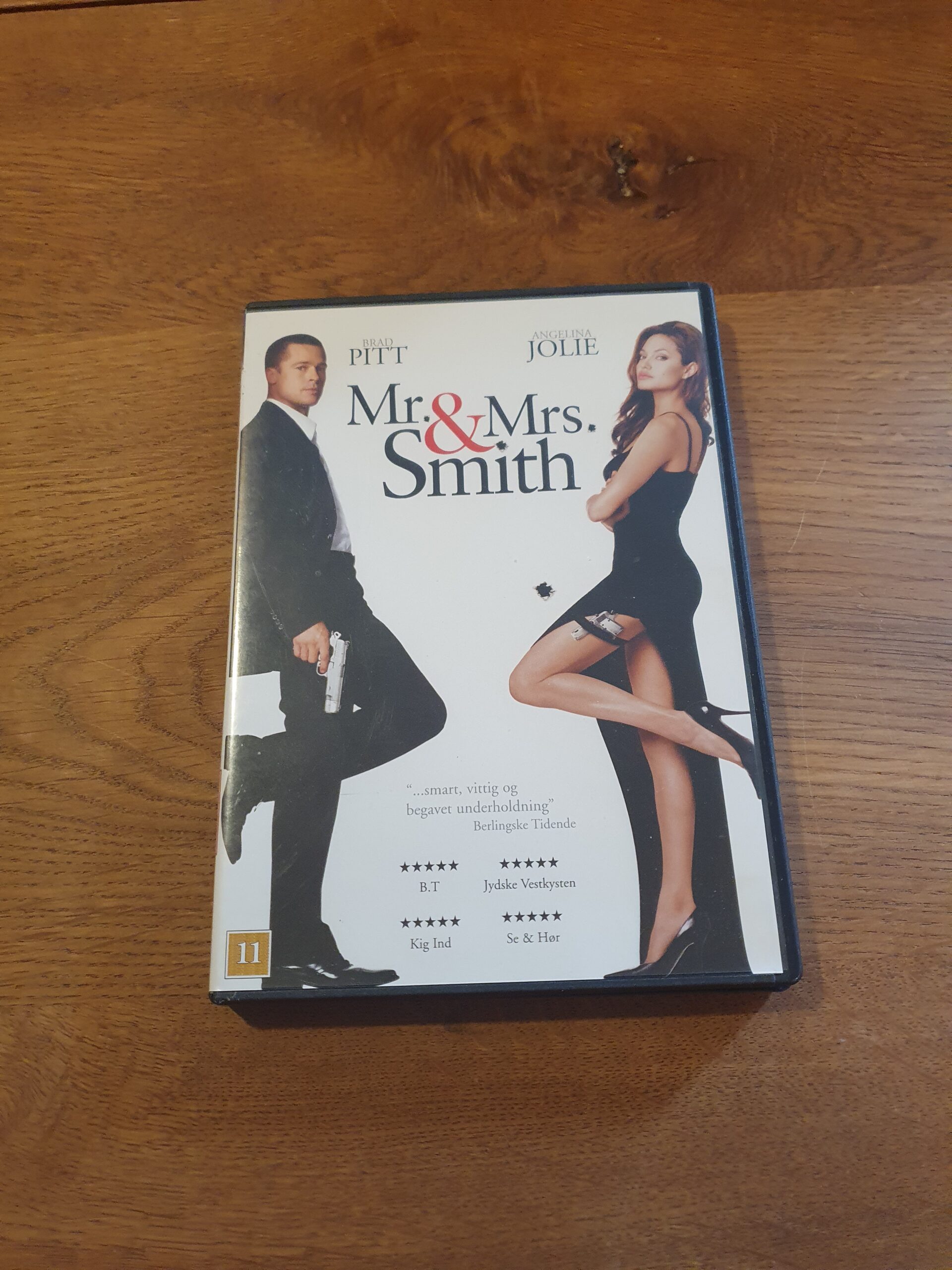 Mr. &amp; Mrs. Smith - Brad Pitt &amp; Angelina Jolie