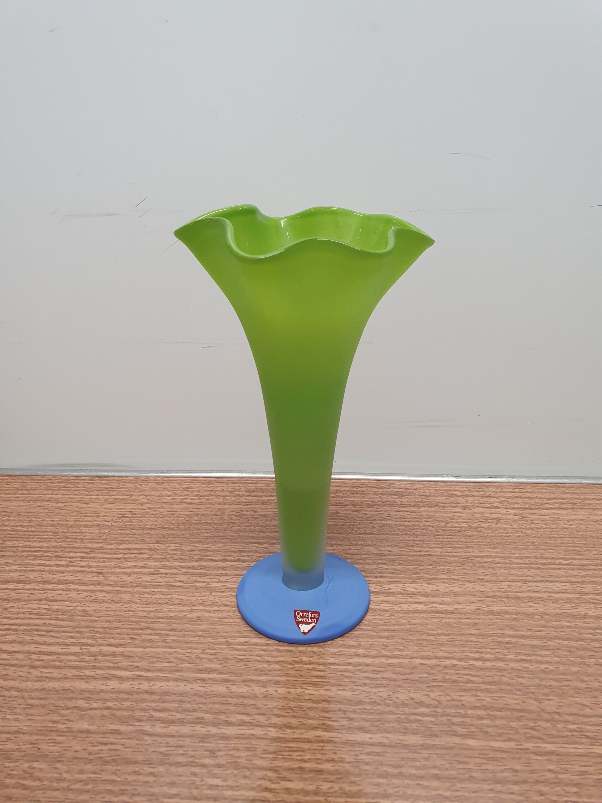 Orrefors vase designet af Anne Nilsson