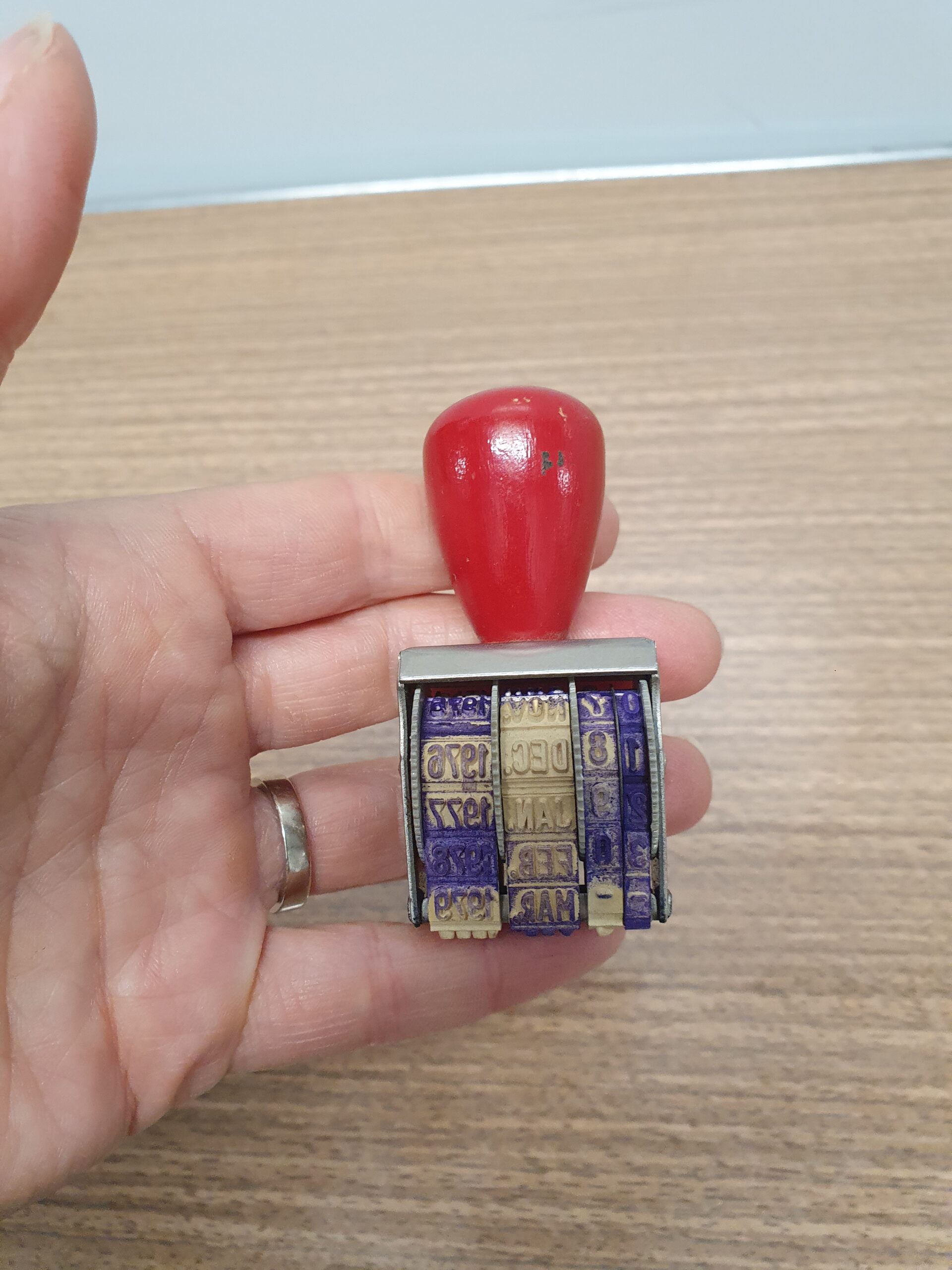 Gammelt dato stempel