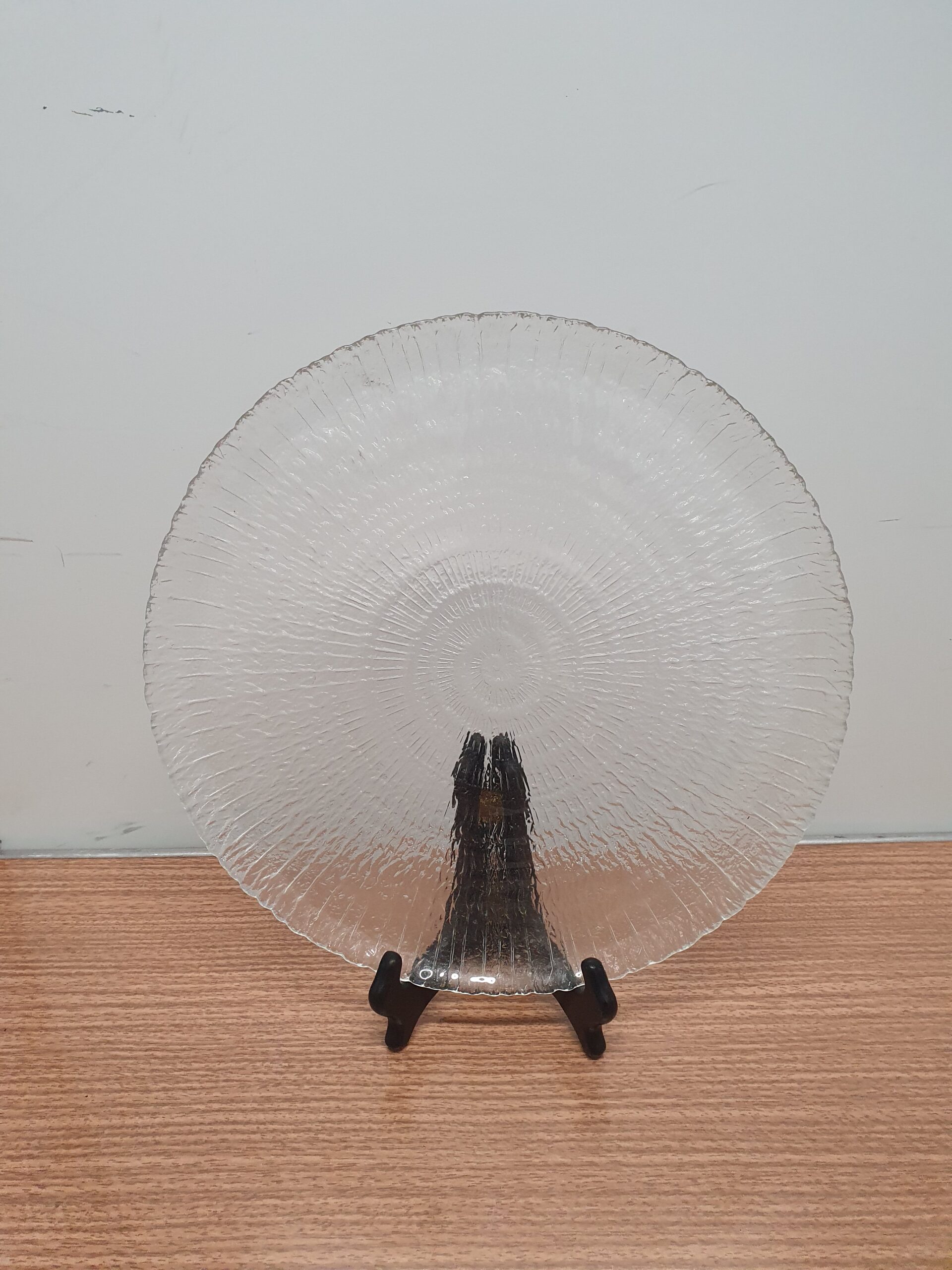 Rundt vintage lagkagefad i glas