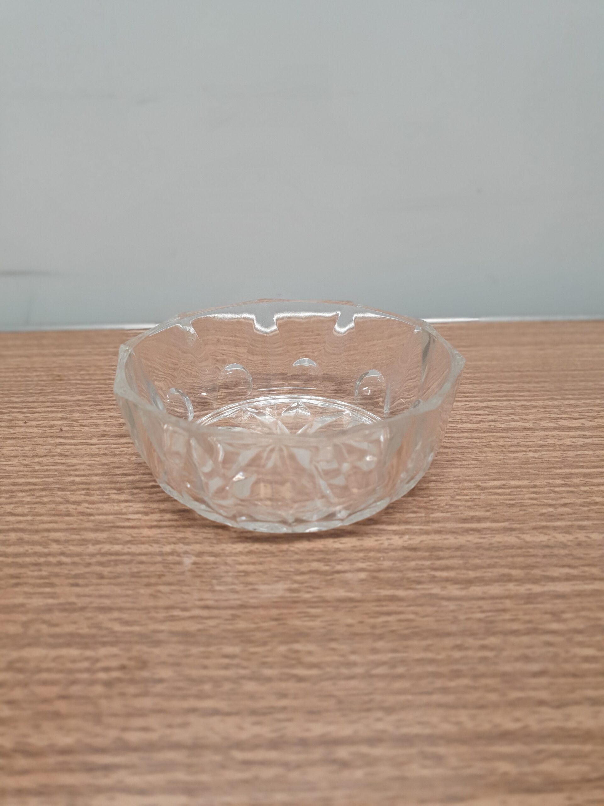 Vintage skål i glas